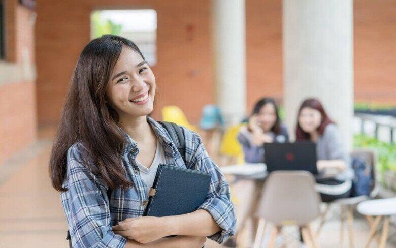 Ngành học dễ xin việc trong 10 năm tới, Việt Nam khát nhân lực có trình độ cao, ra trường nhiều công ty amp;#34;săn đónamp;#34; - 2