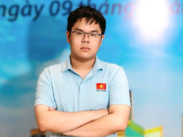 Nam sinh Hà Nội giành Huy chương Vàng Olympic quốc tế, giải toán lớp 4 từ lớp 1