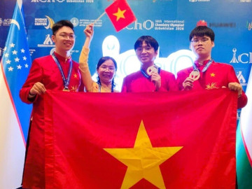 Một lớp có 3 học sinh cùng giành Huy chương Vàng Olympic quốc tế