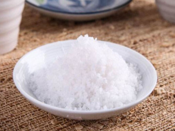 Tháng "cô hồn": Đặt muối ở 4 vị trí này trong nhà giúp trừ tà, tăng tài lộc
