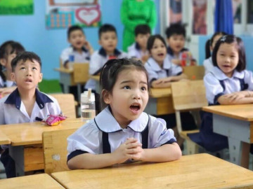 Bộ GD&ĐT "siết" dạy thêm, học thêm trước thềm năm học mới