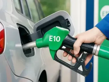 Giá xăng, dầu tiếp tục giảm