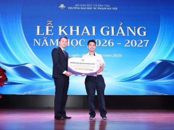 13 học sinh đạt giải Nhất quốc gia nhập học Trường ĐH Sư phạm Hà Nội