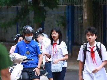 Năm học mới, phụ huynh và học sinh cần làm gì để đến trường an toàn, không ùn tắc?