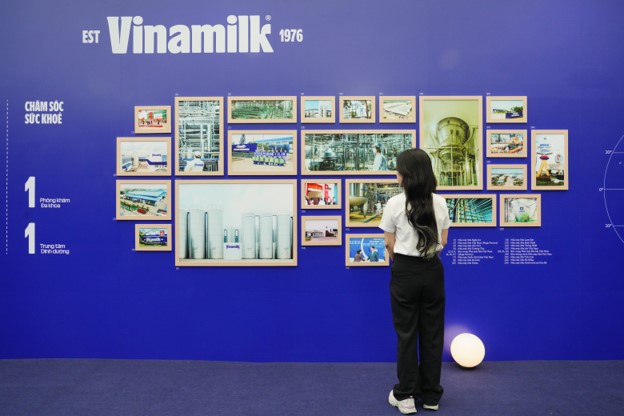 Tại khu vực nhà máy, người tham gia sẽ khám phá bên trong phòng sạch chiết rót bột sữa của Vinamilk