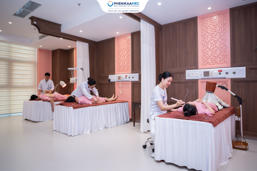 Gói Cát Tường bao gồm nhiều dịch vụ cá thể hóa chăm sóc, nâng cao thể trạng cho người bệnh