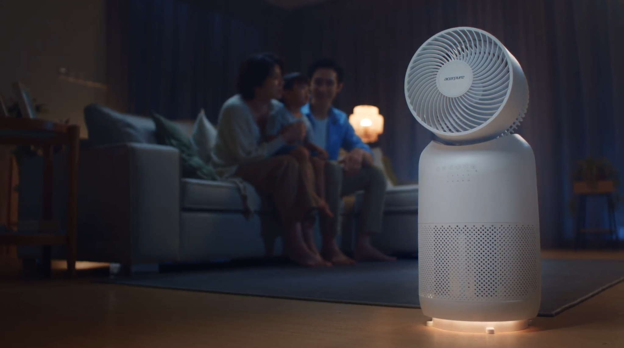 Máy lọc không khí với 3 chức năng trong 1