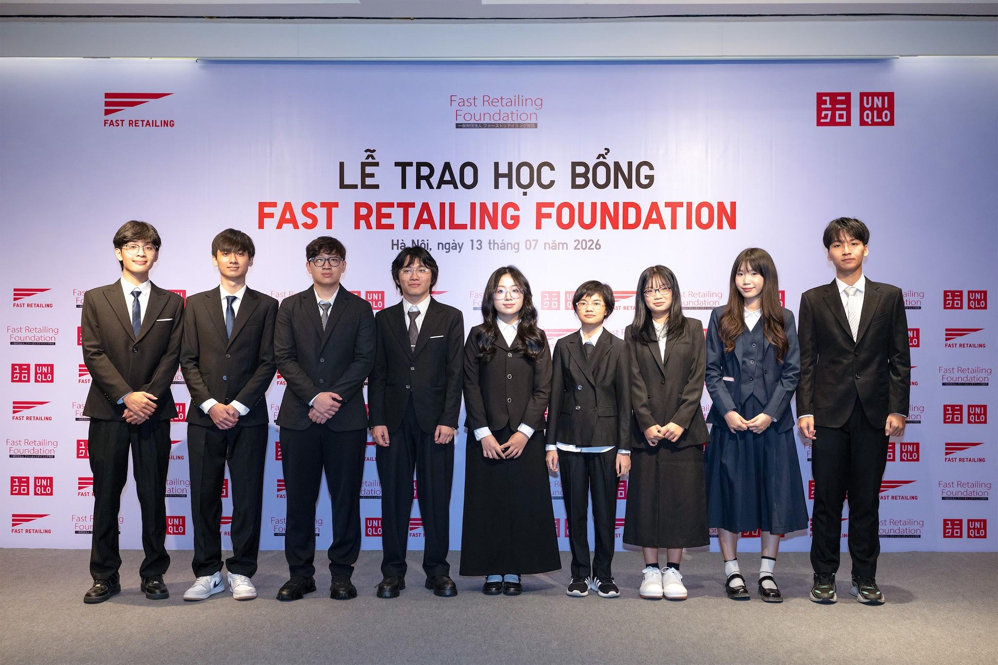 Tập đoàn Fast Retailing trao tặng học bổng, mở kỳ tuyển sinh năm 2027 - 2