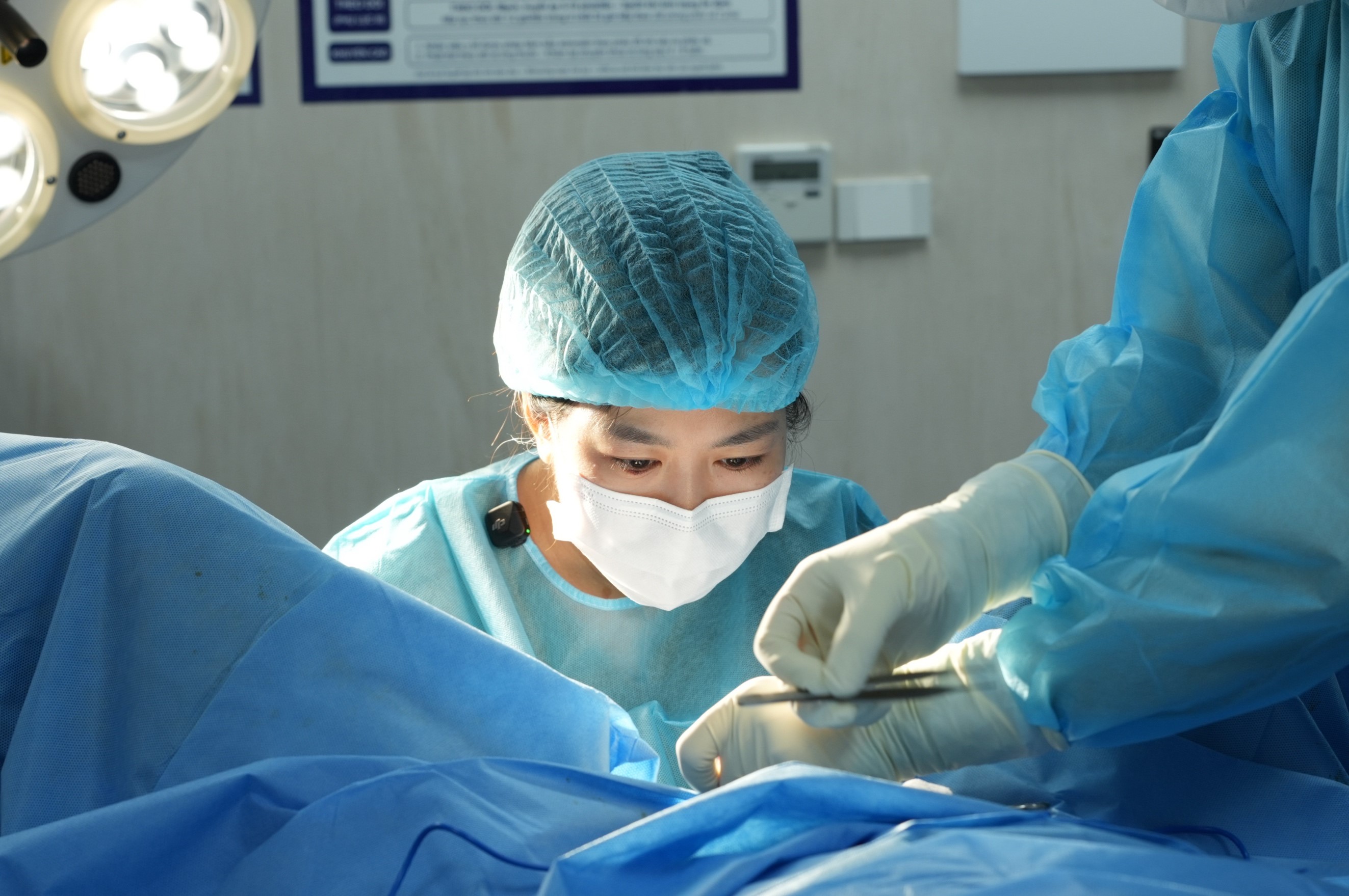 Nhiều trường hợp chị em đi thăm khám và bày tỏ mong muốn tân trang “vùng kín”.