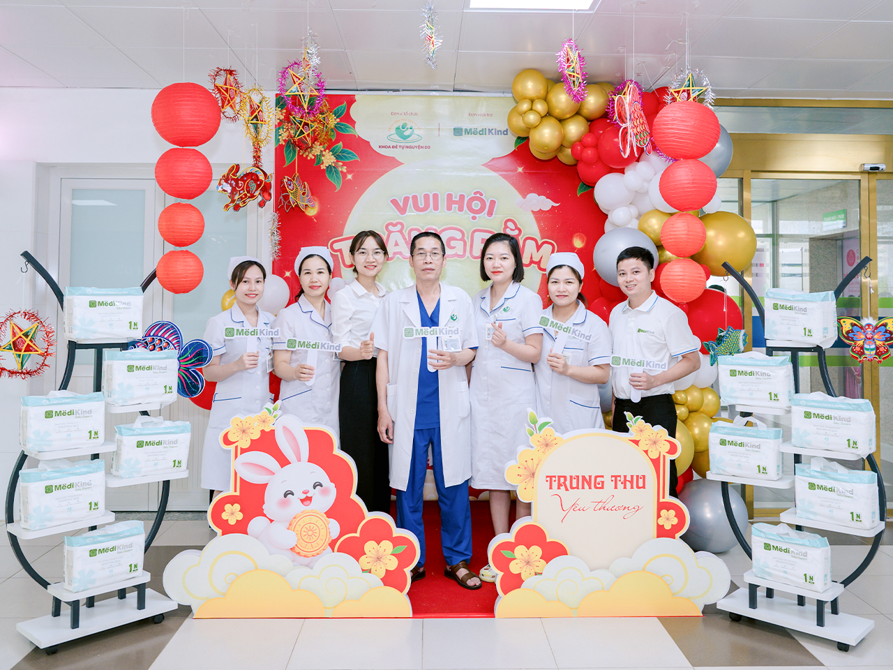 MediKind đồng hành cùng Viện Phụ sản Hà Nội, trao 500 phần quà chăm sóc bé từ những ngày đầu đời - 5