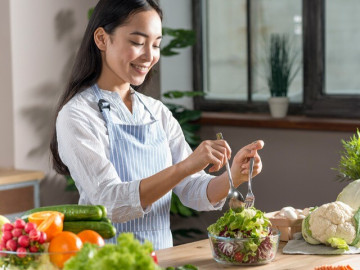 Phụ nữ hiện đại chọn “dưỡng chất lành” cho hành trình sống khỏe chủ động