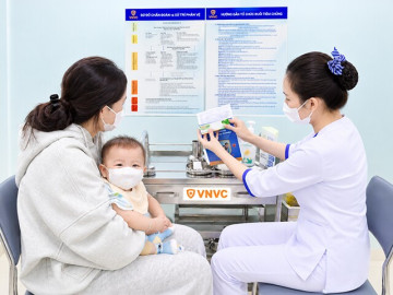 VNVC đáp ứng nhu cầu vắc xin tay chân miệng cho gần 25.000 trẻ sau 5 ngày