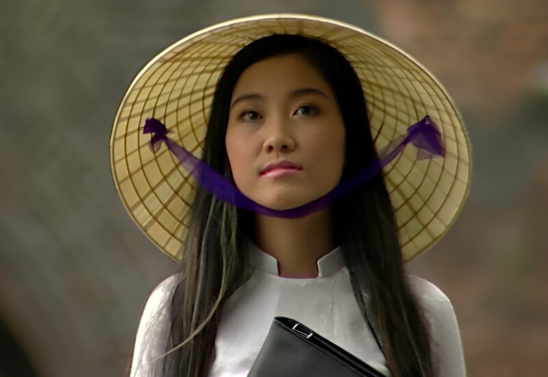 Từ nhỏ, cô gái này đã bộc lộ năng khiếu âm nhạc, sớm đứng trên sân khấu khi mới 5 tuổi và trở thành gương mặt quen thuộc Nhà văn hóa tỉnh.