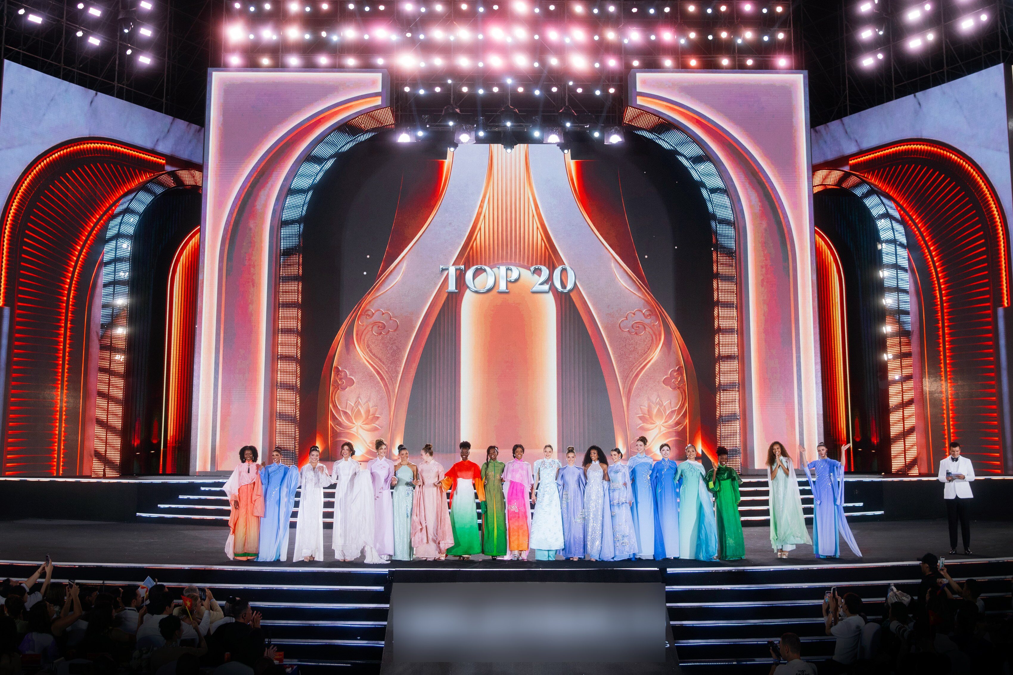 Trực tiếp Chung kết Miss World 2026: Người đẹp Cộng hòa Dominica đăng quang, Bảo Ngọc dừng chân ở Top 6 - 31