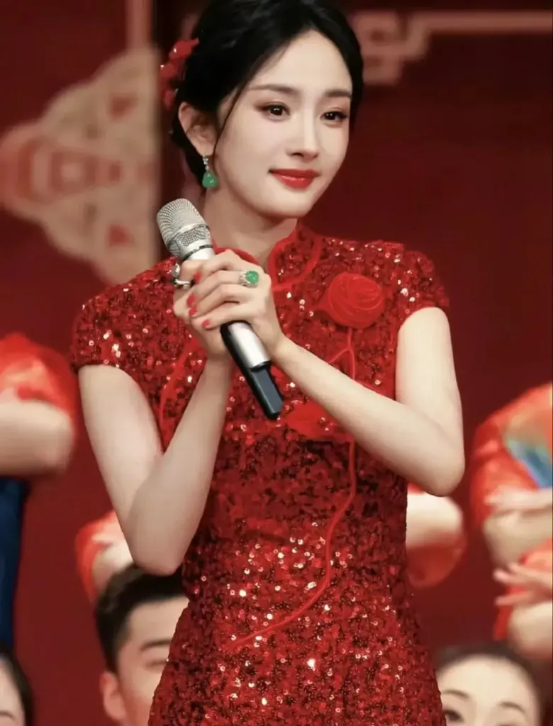 Dương Mịch sở hữu bộ sưu tập ngọc phỉ thúy không kém Phạm Băng Băng: Toàn cực phẩm giá amp;#34;khủngamp;#34;, đẳng cấp amp;#34;phú bàamp;#34; - 3