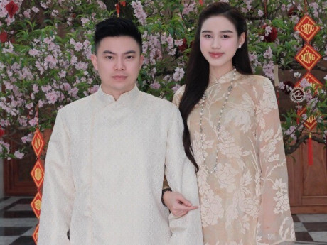 Đỗ Thị Hà tuổi 26 được chồng doanh nhân cưng chiều, nhan sắc ngày càng rạng rỡ