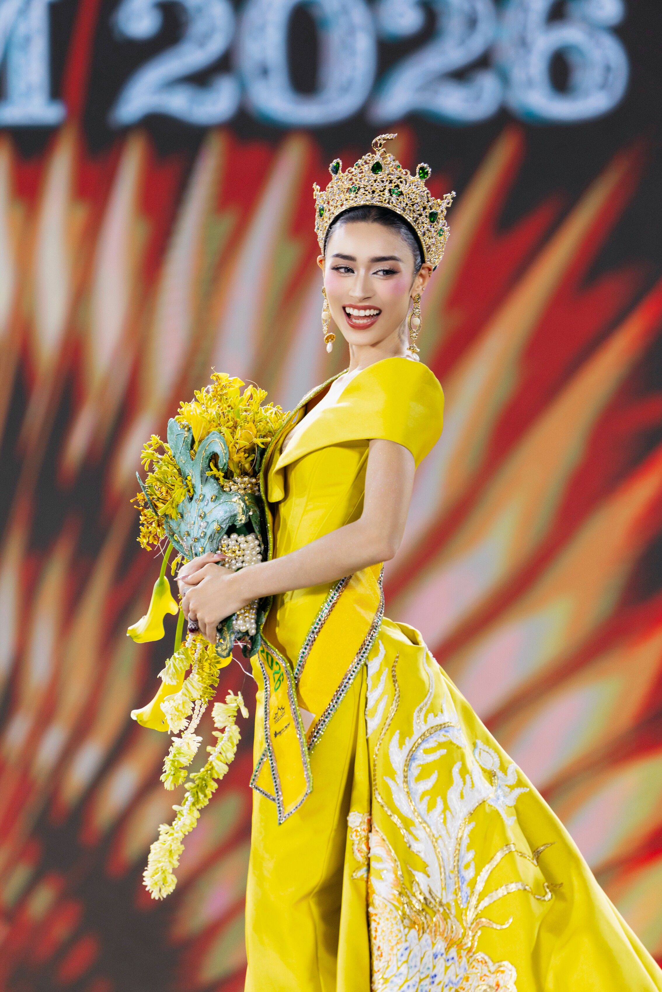 Miss Grand Vietnam 2026 Emoura Phạm: amp;#34;Tôi cố gắng học tiếng Việt để tốt hơn mỗi ngàyamp;#34; - 3