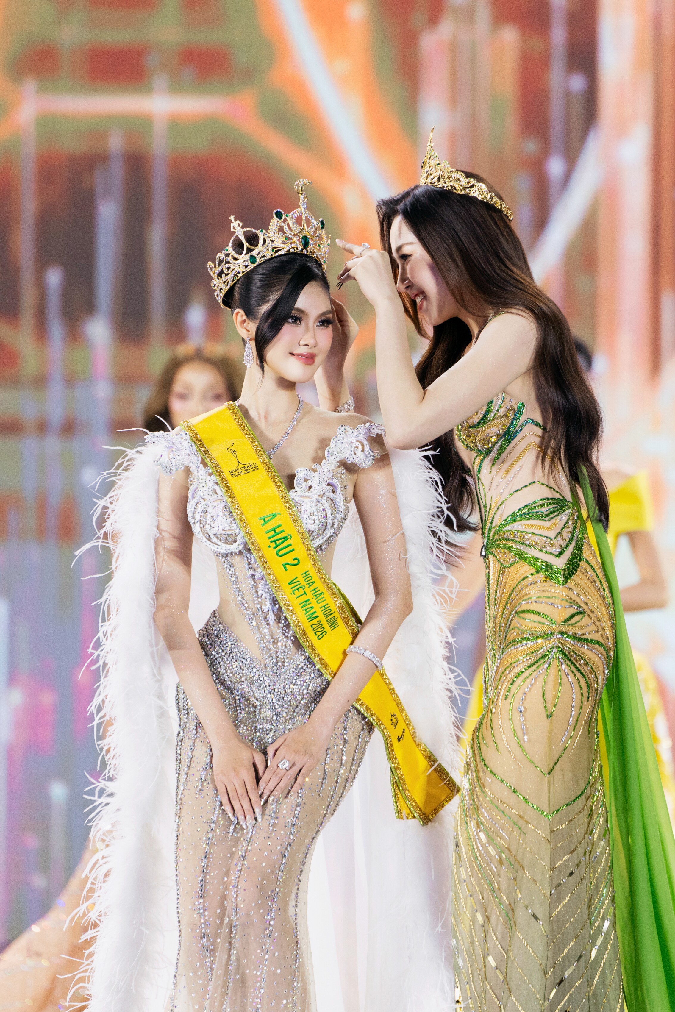 Miss Grand Vietnam 2026 Emoura Phạm: amp;#34;Tôi cố gắng học tiếng Việt để tốt hơn mỗi ngàyamp;#34; - 10