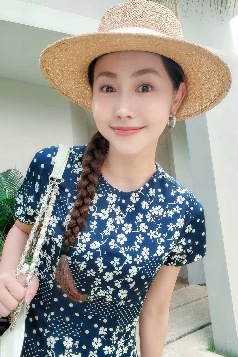 Mỹ nhân 8X từng có thời gian khủng hoảng vì sửa mũi hỏng. 