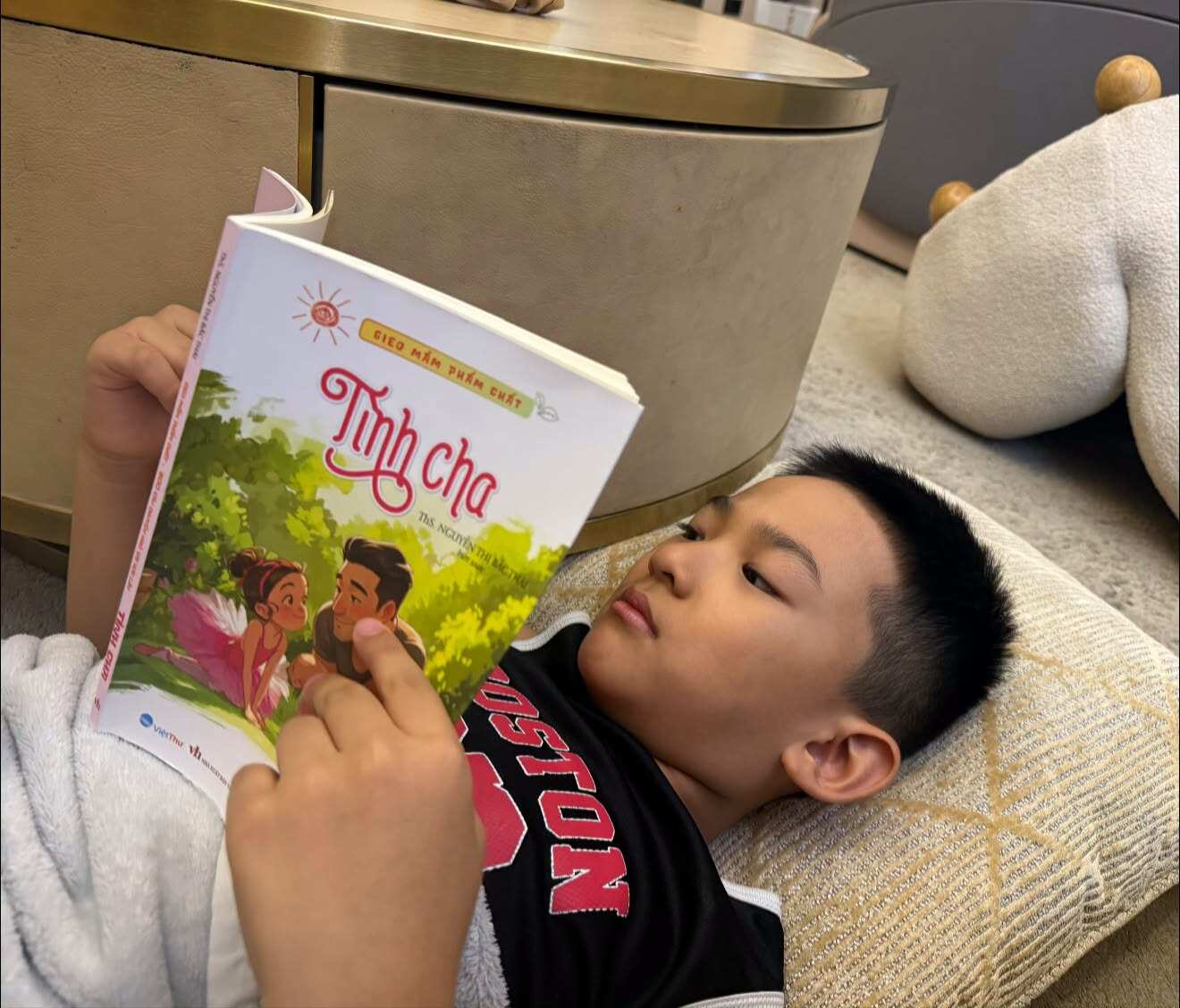 Thúy Diễm cho biết con trai sở hữu chiều cao 1m4 ở tuổi lên 8.