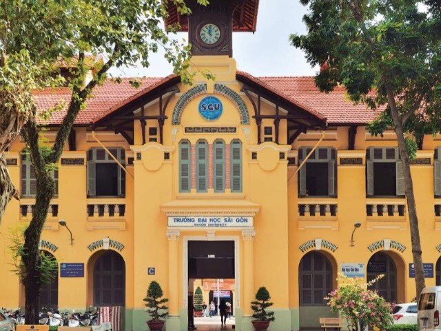 Choáng ngợp 17 thủ khoa 30/30 điểm đều chọn Sư phạm Toán