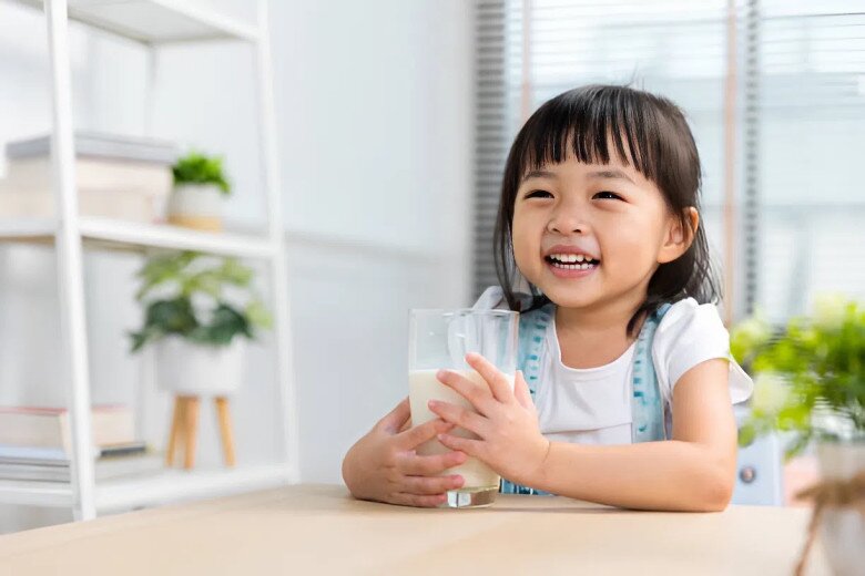 Bổ sung dinh dưỡng hợp l&yacute;, khoa học sẽ gi&uacute;p trẻ ph&aacute;t triển n&atilde;o bộ tốt hơn. Ảnh minh họa. 