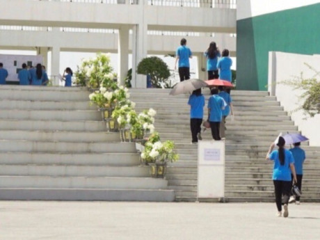 Sáng nay, 326 thí sinh tại điểm thi Chuyên Tuyên Quang thi môn đầu tiên