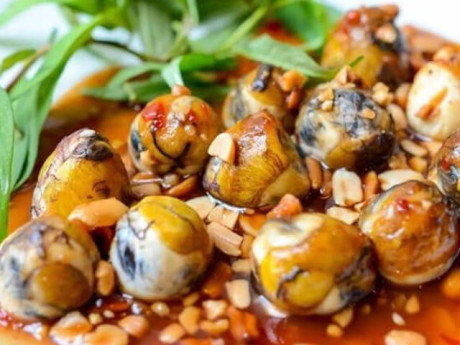 Sức khỏe - Tại sao trứng cút lộn ăn phổ biến, trứng gà lộn lại ít người ăn? Bất ngờ phần bổ nhất trong trứng lộn rất hay bị vứt bỏ