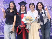 Tin tức - Gặp nữ Thủ khoa thích “sống chậm” để tìm thấy điều phù hợp với bản thân, hoàn thiện theo cách của riêng mình