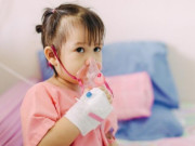 Sức khỏe - Thời tiết “đỏng đảnh” khiến bệnh hô hấp gia tăng, chuyên gia Nhi khoa chỉ dấu hiệu vàng để phát hiện bệnh trở nặng
