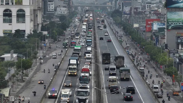 Ùn ứ 10 km ở cửa ngõ phía Đông TP HCM - 20