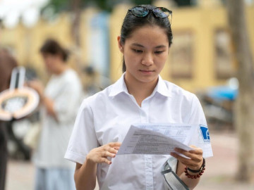Hai lý do khiến điểm chuẩn khối ngành xã hội lao dốc