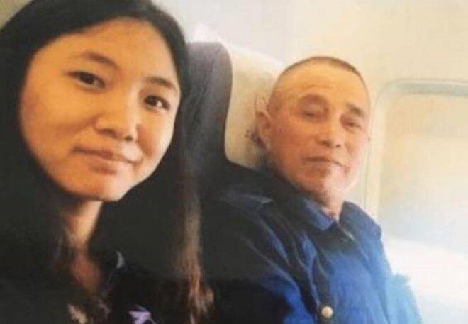 Bị bỏ rơi ở bãi cỏ, bé gái lớn lên làm lương chục tỷ/năm, bố mẹ ruột tìm đến thì nghe lời đáp sâu cay - 3