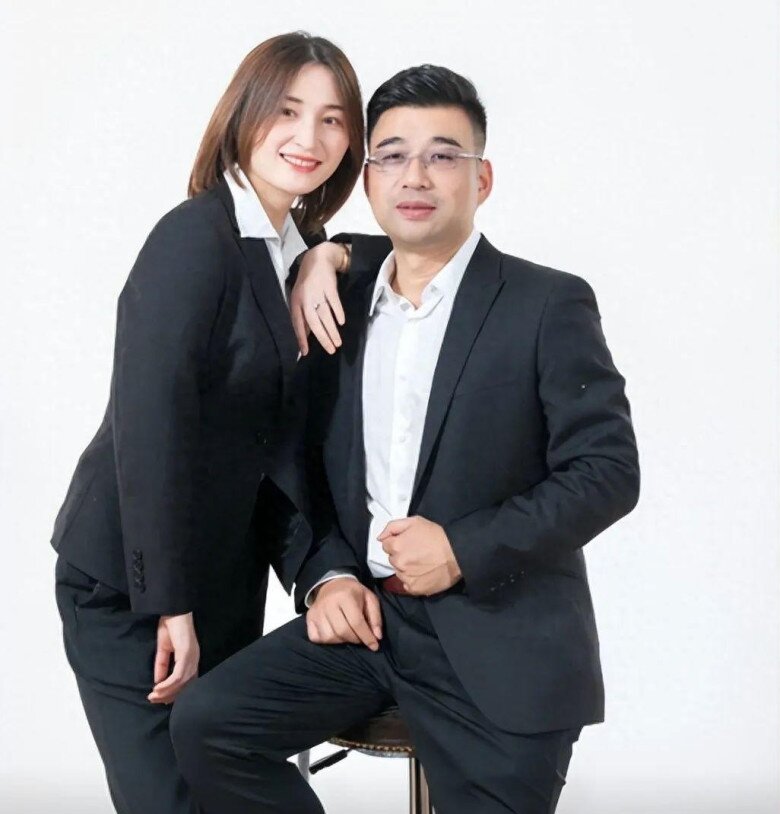 Chồng muốn amp;#34;nhân bản gen tốtamp;#34;, vợ liền liên tiếp sinh 9 con, hóa đơn tiền điện hơn 70 triệu/tháng - 1