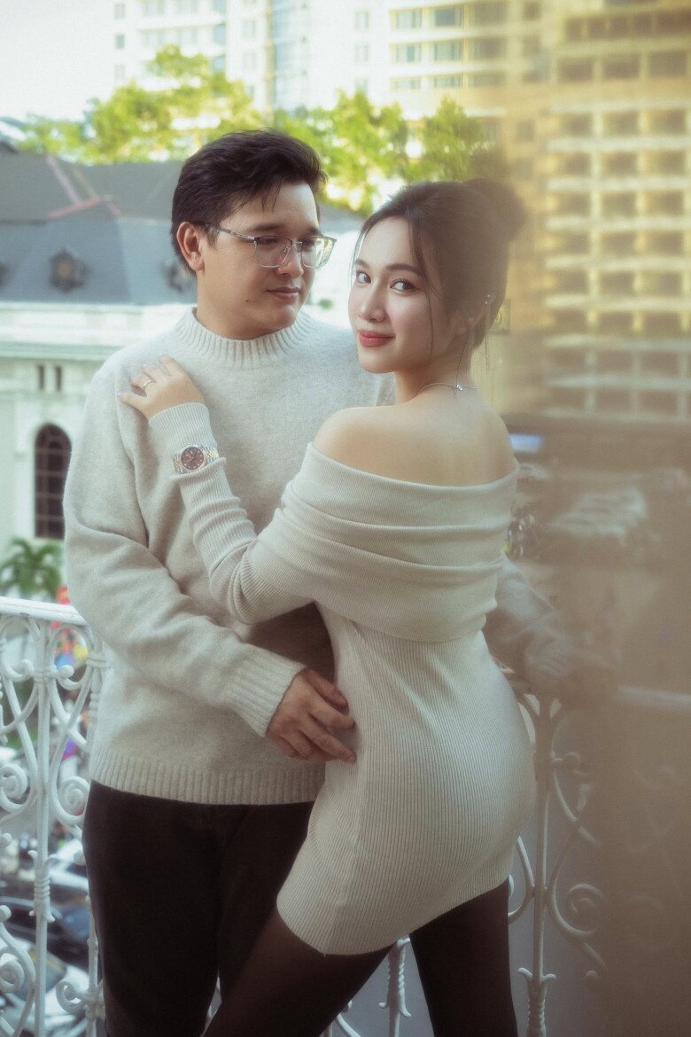 Mỹ nhân TP.HCM khiến amp;#34;đạo diễn trăm tỷamp;#34; say đắm vì quá xinh, cưới về đẻ hai con vẫn trẻ đẹp như học sinh cấp 3 - 9