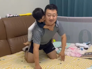 Yêu con - Mẹ đã qua đời nhưng bé trai 3 tuổi không hay biết, ngày nào cũng đòi tìm mẹ, người bố nói 6 từ xót xa