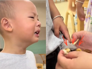 Yêu con - Nghi ngờ học sinh lấy trộm đồ cô giáo liền kiểm tra, thứ rơi ra từ túi quần đứa trẻ khiến cô đỏ mắt