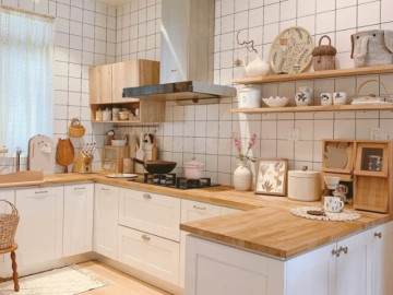 Xu hướng nhà bếp thay đổi: Tủ âm tường dần bị bỏ qua, kiểu thiết kế mới này vừa thoáng vừa dễ dùng
