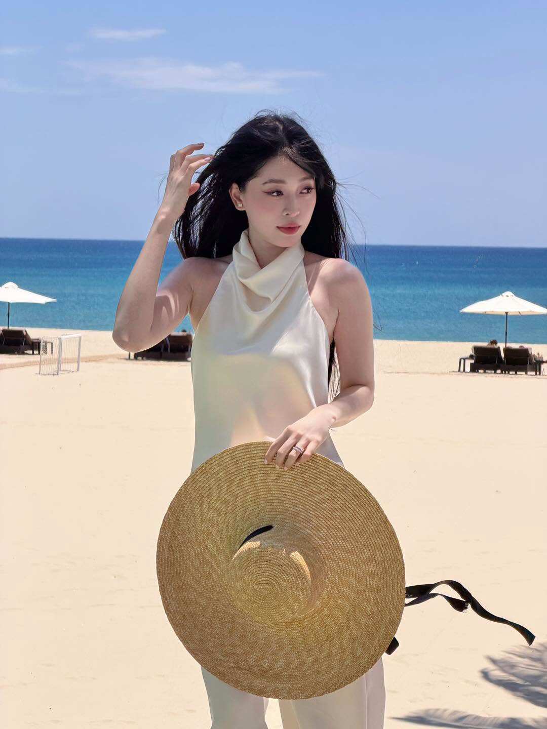 Mỹ nhân Hà Tĩnh chuộng style amp;#34;less is moreamp;#34;, tuổi 27 đẹp “như hoa” không cần hàng hiệu - 9