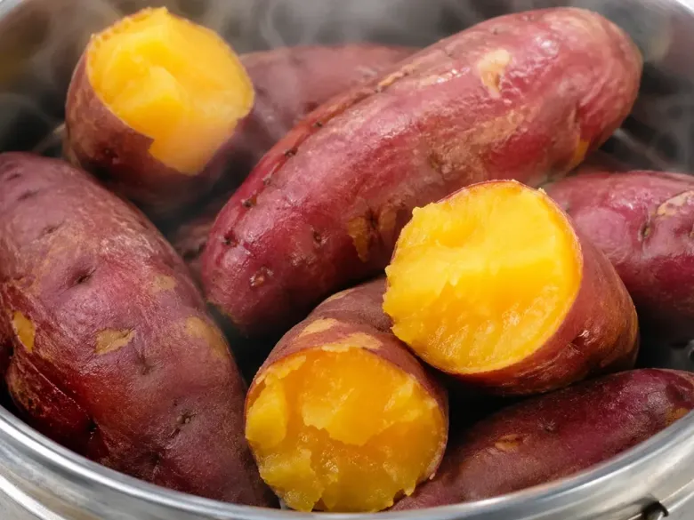 Khoai lang bổ sung beta-carotene giúp duy trì da đầu khỏe mạnh.