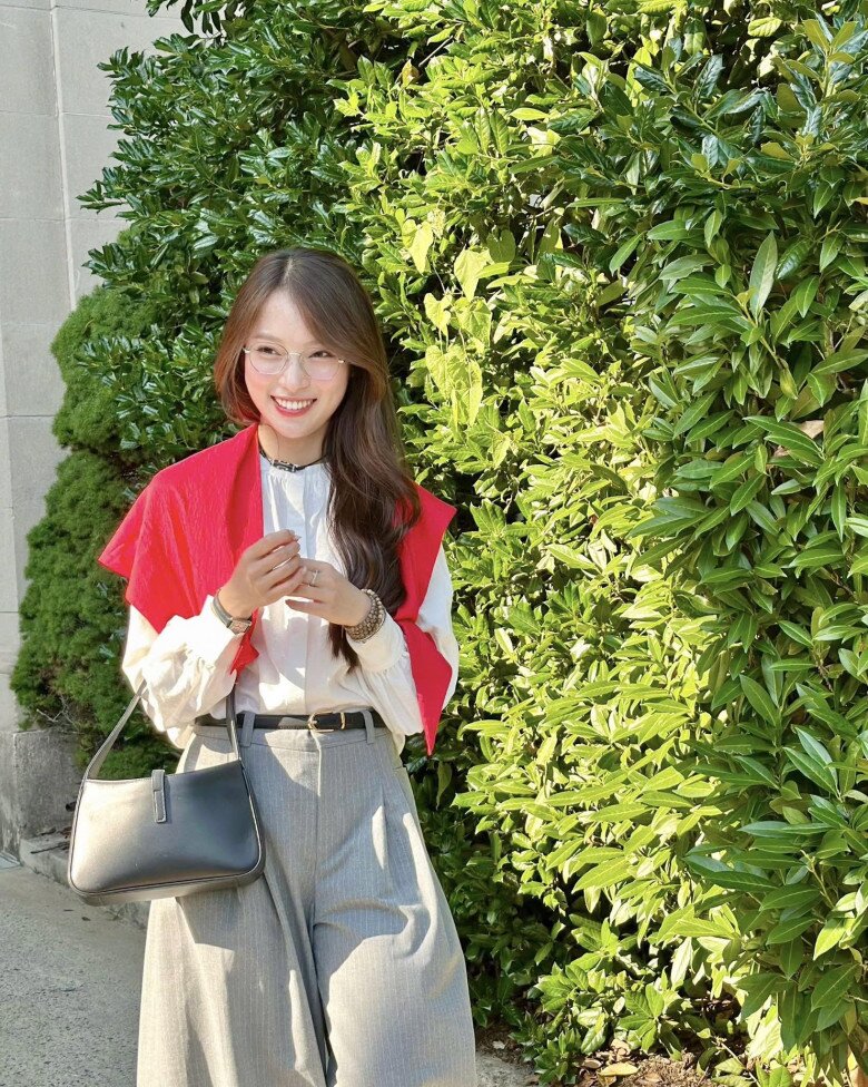 Nữ MC đỗ 4 trường đại học có style đời thường đáng tham khảo, diện đồ trẻ trung không lo amp;#34;cưa sừngamp;#34; - 5