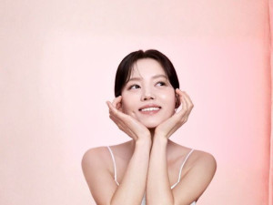 Làn da già nhanh hay chậm phụ thuộc rất lớn vào buổi sáng: 4 việc chị em nào cũng có thể làm ngay tại nhà
