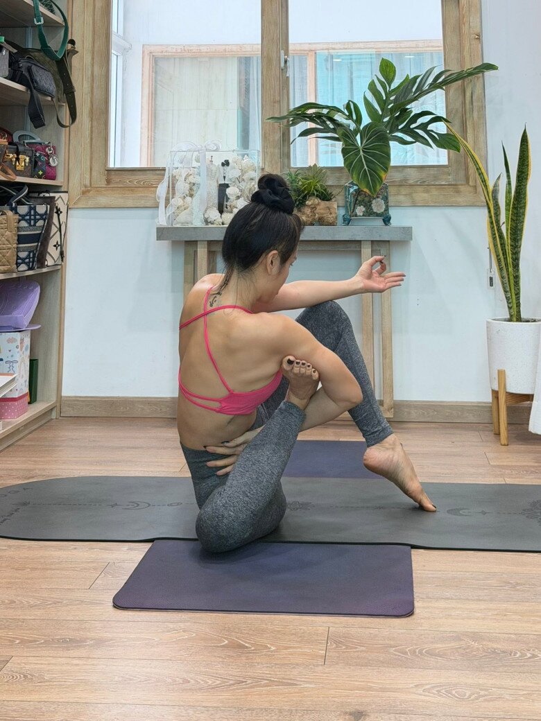 Phương Trinh Jolie duy trì hình thể nhờ chế độ ăn uống và tập luyện khoa học.