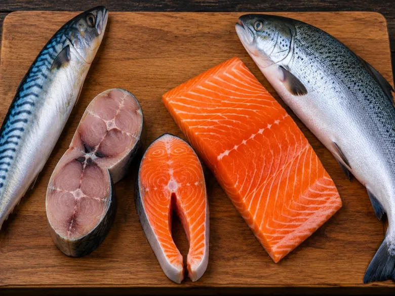 Cá béo cung cấp protein cùng nhiều dưỡng chất cần thiết cho cơ thể.