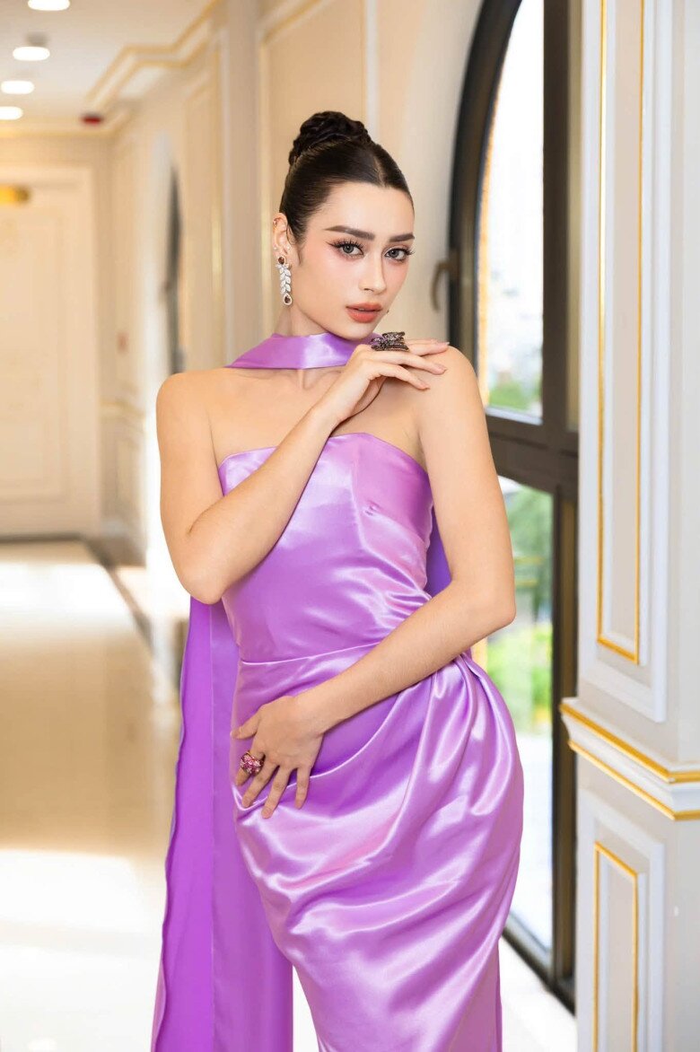 Emoura Phạm là cái tên nổi bật trong hành trình tham gia Miss Grand Vietnam 2026.
