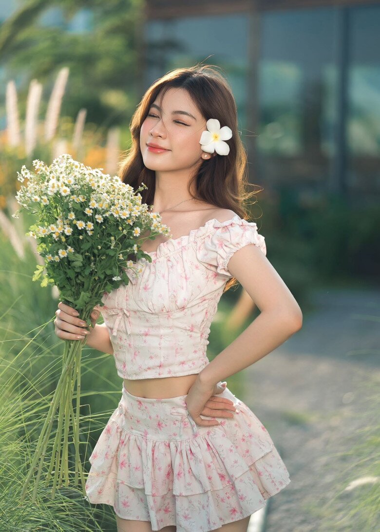 Khoảnh khắc đời thường của Kim Ngọc.