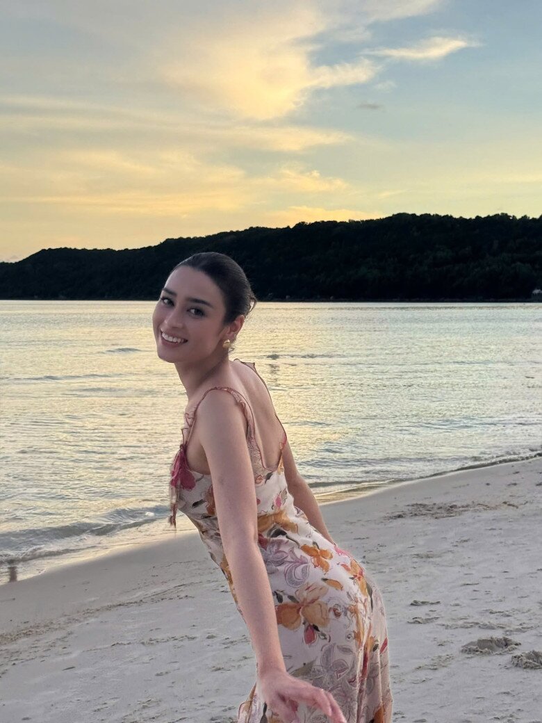 Nhan sắc đời thường của Top 5 Miss Grand Vietnam 2026: Tân hoa hậu quyến rũ với vẻ đẹp lai, Á hậu 2 ngọt ngào như nàng thơ - 3