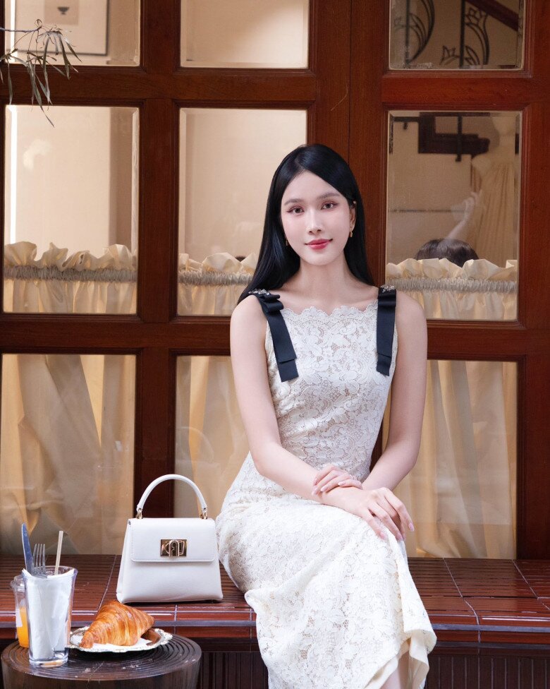 Hình ảnh nền nã, thanh lịch đã trở thành dấu ấn của Phương Anh trong mắt công chúng.