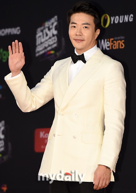 EXO ẵm 4 giải thưởng lớn tại MAMA 2014 - 44