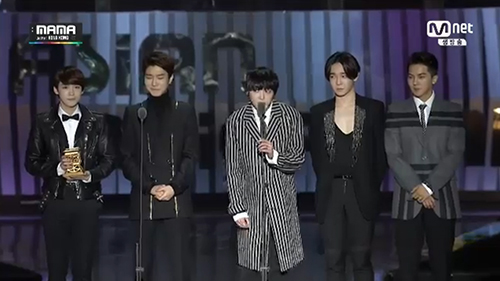EXO ẵm 4 giải thưởng lớn tại MAMA 2014 - 28